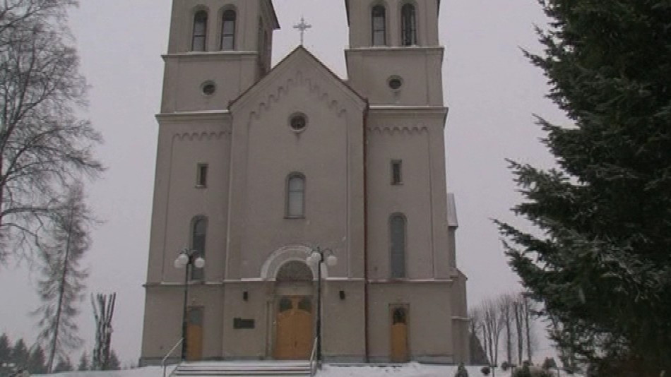 ukradli sochu z kostola